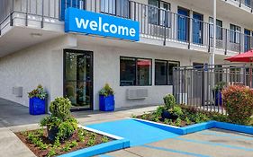 Motel 6-Kirkland, Wa - North Kirkland
